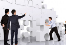 COMO LIDERAR SE VOCÊ NÃO ESTÁ NO COMANDO?