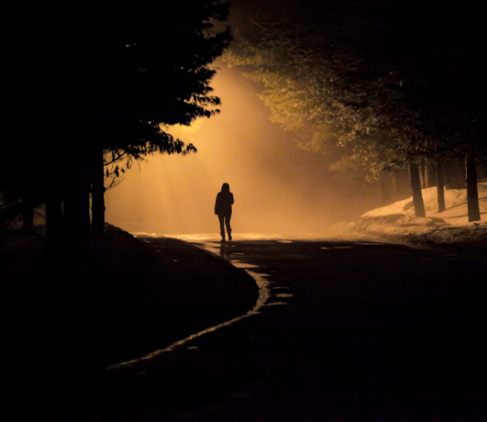 Luz ou Trevas? Por Onde Você Anda?